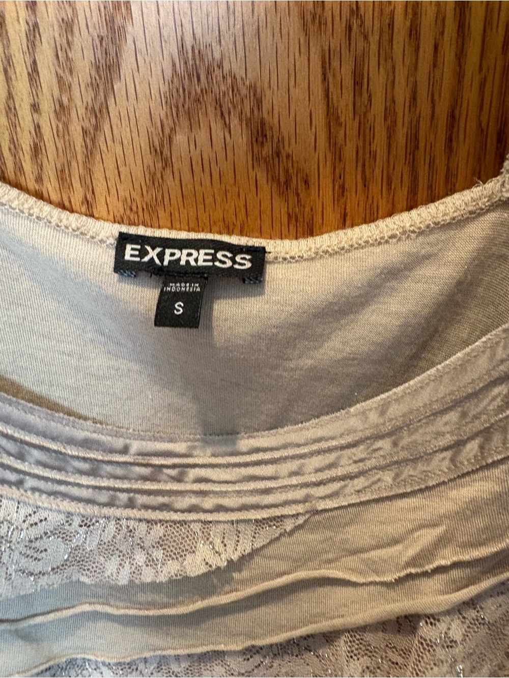Express Beige Lace Ruffle Tank - Picture 2 of 3